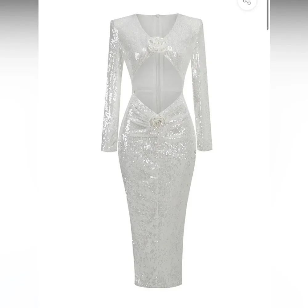 SEQUIN CUT OUT FLOWER MAXI DRESS
